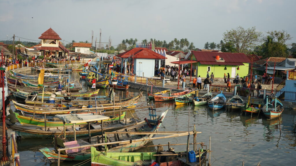 Peserta CSS Ke-20 Sasar Kawasan Pesisir Mauk