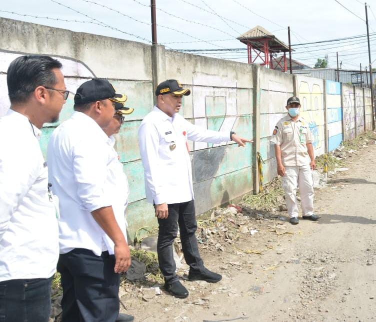 Tinjau Perbaikan Jalan, Bupati Tangerang Bilang Ini