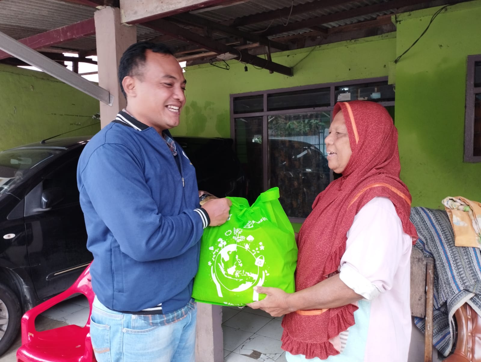 Peringati HPN 2023, Alfamart Bersama PWI Kabupaten Tangerang Gelar Tali Asih