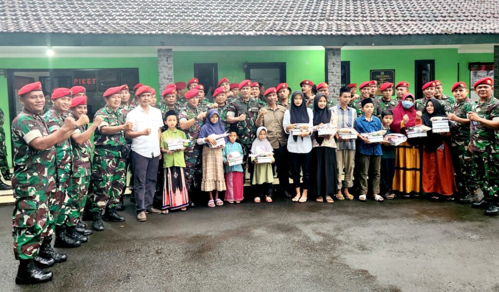 HUT ke-71, Eks Prajurit Kopassus Gelar Syukuran dan Santuni Anak Yatim