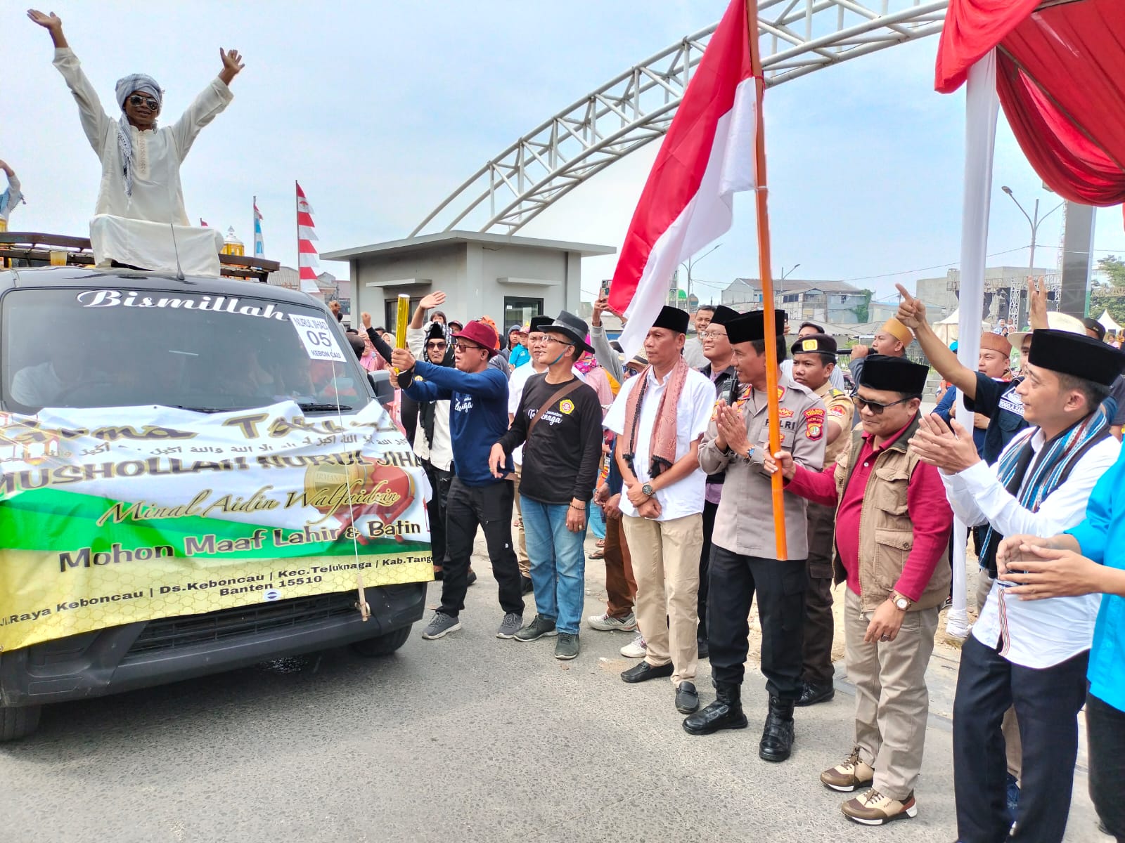 Luar Biasa! Sepuluh Ribu Peserta Meriahkan Karnaval Tabuh Bedug di Teluknaga
