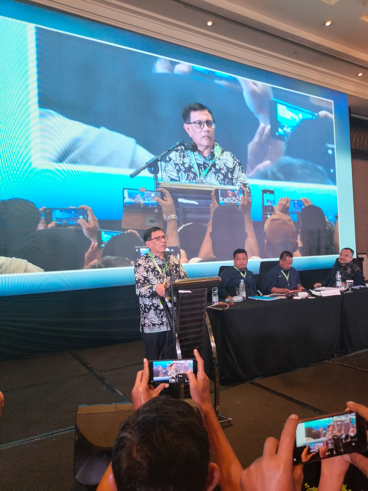 Hendry CH. Bangun Jadi Ketua Umum PWI  2023-2028