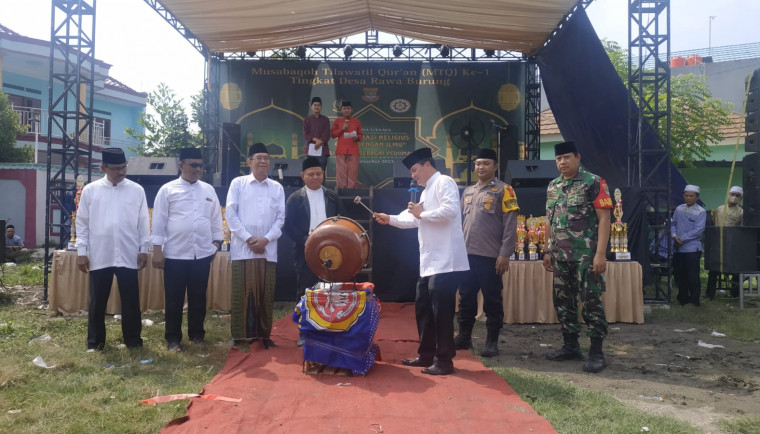 Sekda Buka MTQ Ke-1 Desa Rawa Burung Kosambi