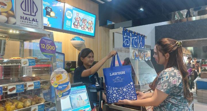 Lawson Indonesia Komitmen Kurangi Kantong Plastik