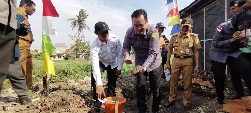 Peduli Stunting, Kejari Kabupaten Tangerang Bangun Puluhan Jamban di Teluknaga