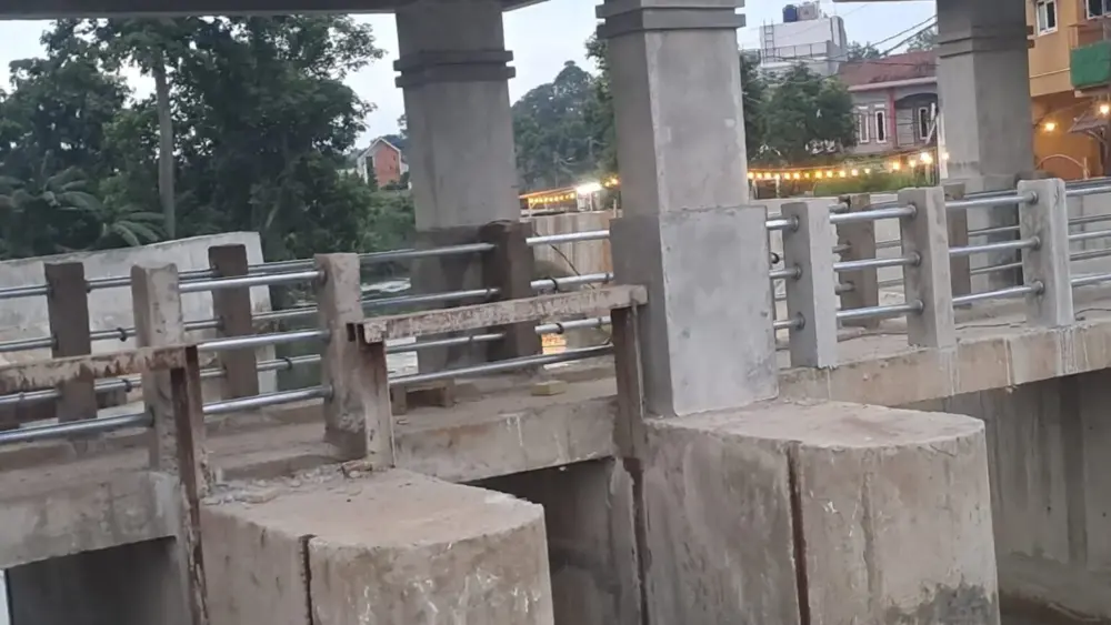 Petugas P2TL Temukan Dugaan Pencurian Listrik di Proyek Turap Kali Ciputat Kota Tangsel