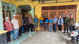 Indah Kiat Tangerang Bagikan 1000 Bingkisan Jelang Lebaran