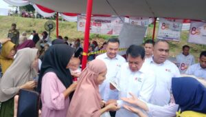 HUT PMI ke-80, Ribuan Warga Solear Dapat Sembako dan Layanan Kesehatan Gratis